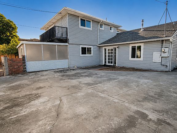 2nd image of 2132 Forbes Ave