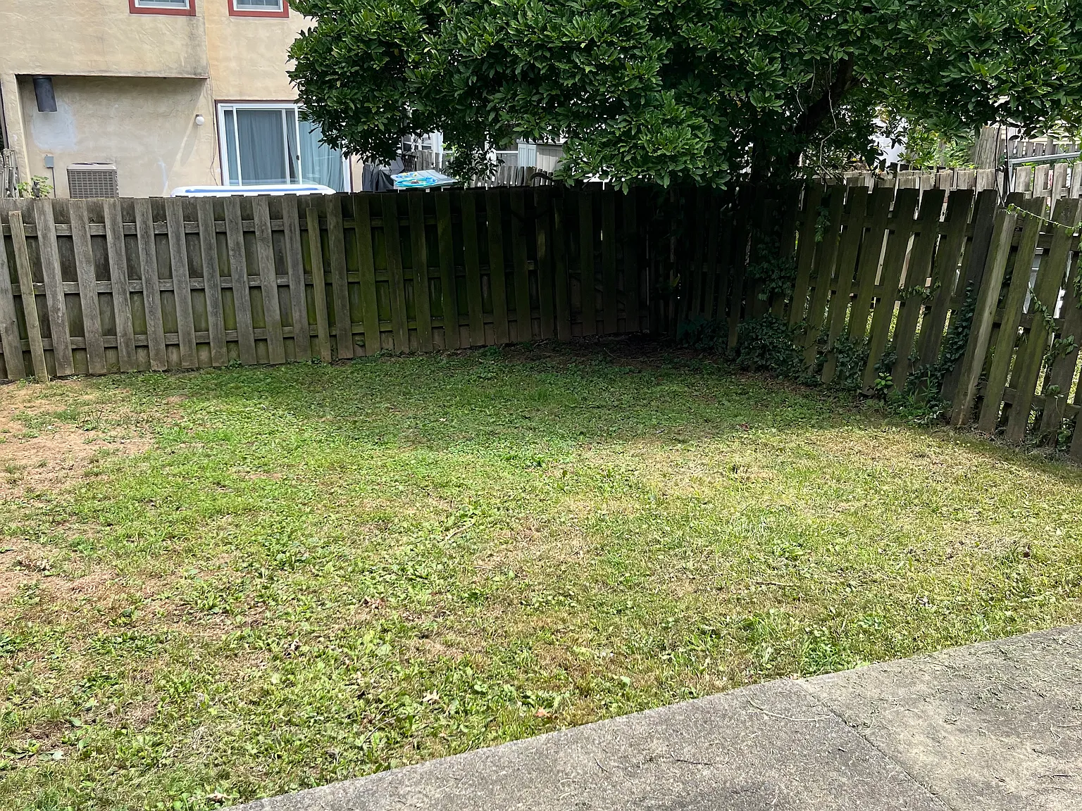 2 bed, 1.5 bath, 1250 sqft, $2,200 — Photo 4