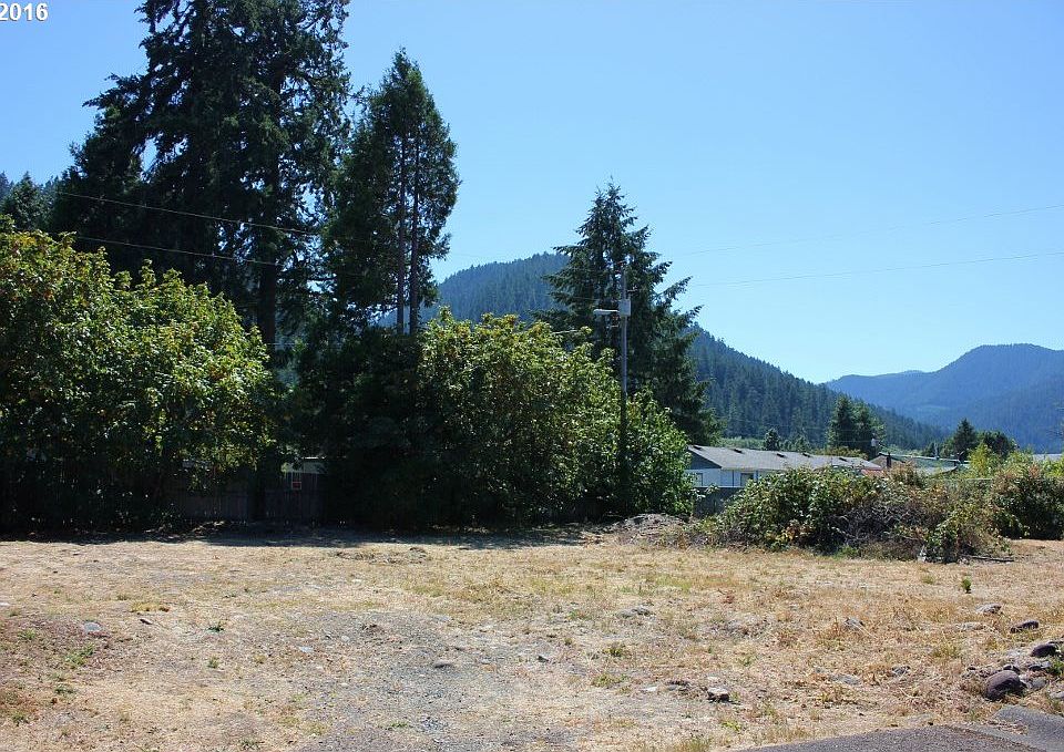 1st image of Christel Ln