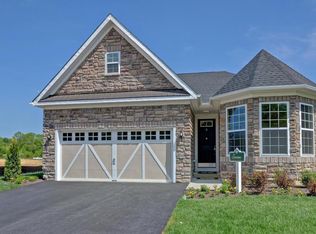 9 Lily Pond Ct, Howell, NJ 07731