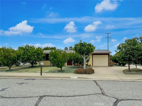 890 Costo Ln, Hemet, CA 92543