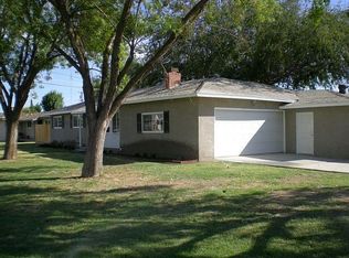 231 W Burlwood Ln, Lemoore, CA 93245