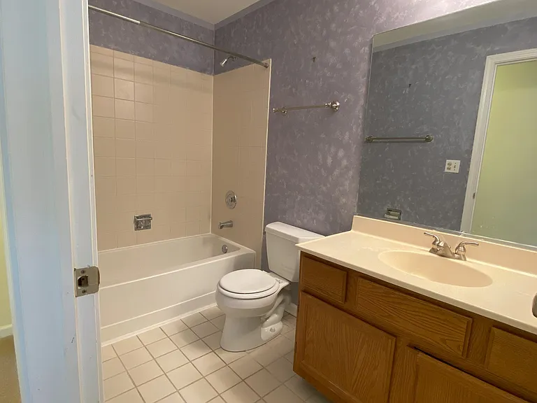 543 W Parkside Dr — Photo 18