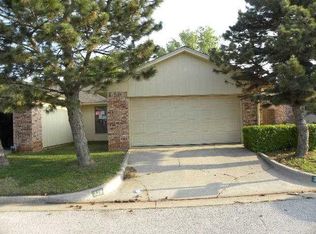 329 SW 92nd St, Oklahoma City, OK 73139