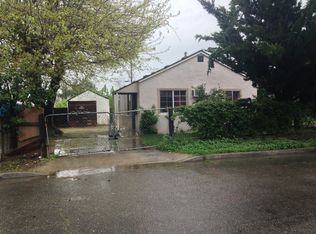 693 Angelus St, Turlock, CA 95380