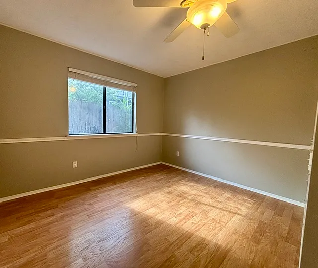 8525 Cornwall Dr — Photo 8