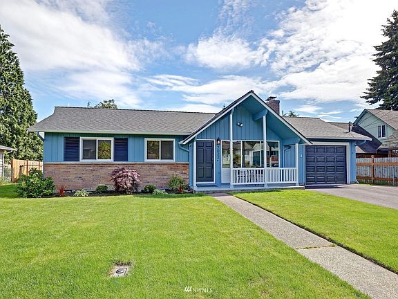 2nd image of 7022 193rd Pl SW