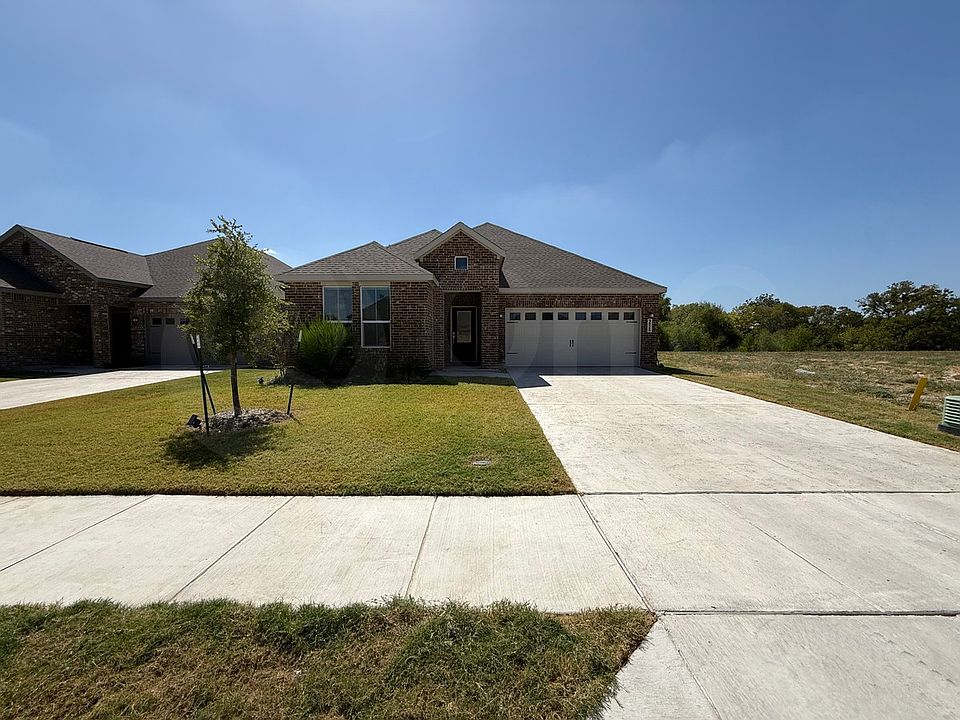 1st image of 3025 Timber Ridge Dr