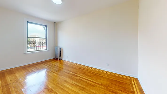 Rented by Bond New York | media 18