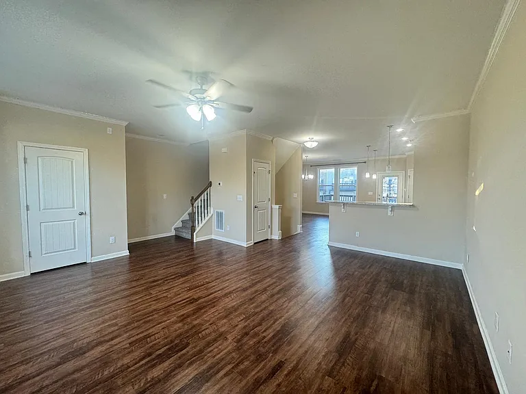1103 Myers Point Dr — Photo 7