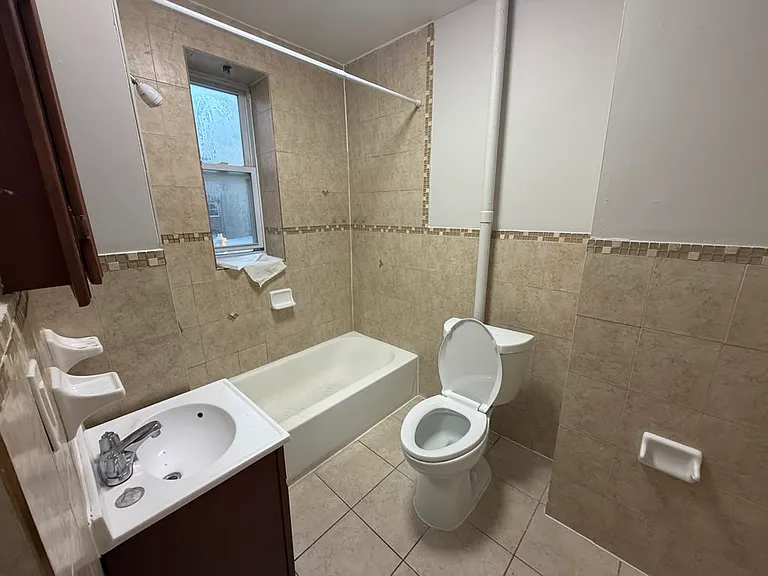 6119 Park Ave #C22 — Photo 9