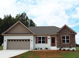 5000 Galewood Dr, Liberty, NC 27298