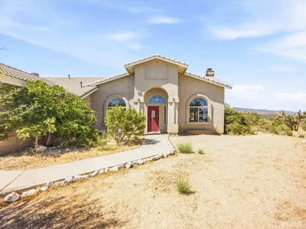 1397 Sierra Rd, Pinon Hills, CA 92372