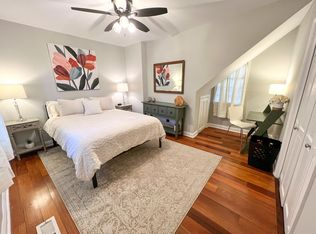 20 Bee St APT B, Charleston, SC 29403