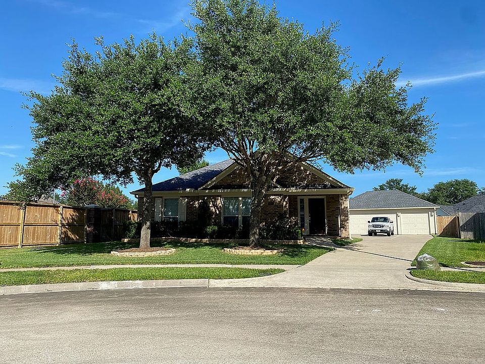 1st image of 3942 Carters Lake Dr