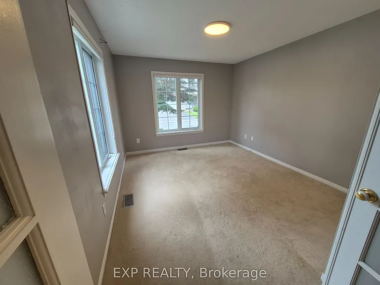 2 Maple Park Point — Photo 6