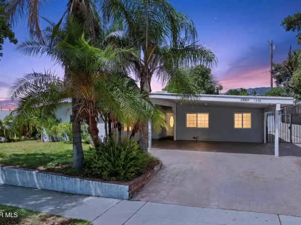 13307 Sayre St, Sylmar, CA 91342