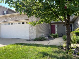 2519 Pembrook Point, Champaign, IL 61821