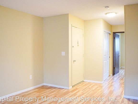 4th image of 1509 SE Stark St #9877855