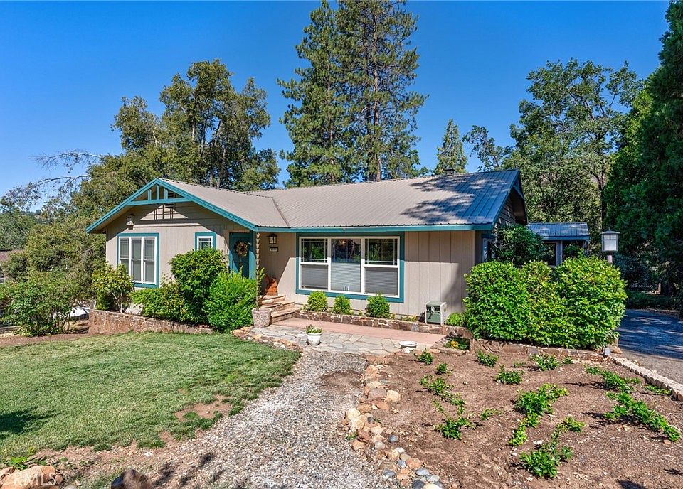 1st image of 59971 Cascadel Dr N