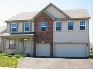 551 W Mara Lynn Ct, Round Lake, IL