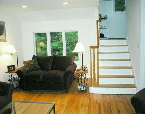 All Big Rooms with Hardwood Flrs