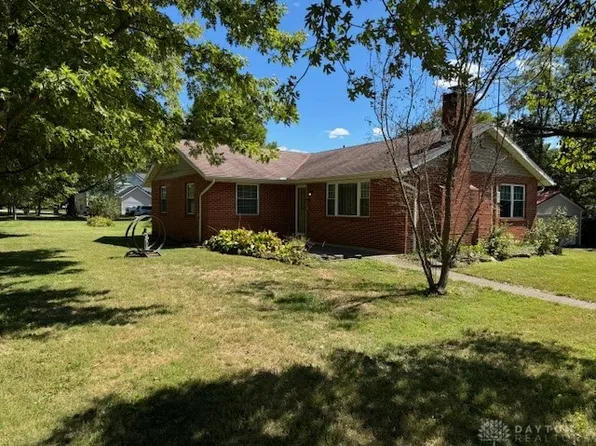 251 Main St, Fayetteville, OH 45118