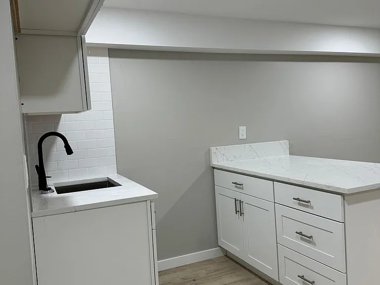 16209 Lake Hills Blvd — Photo 21