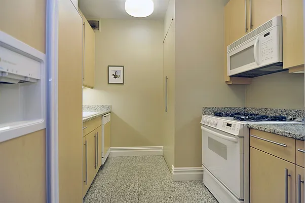 Sold by Corcoran | media 4