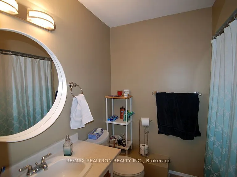 89 Dolly Varden Blvd #MAIN — Photo 4