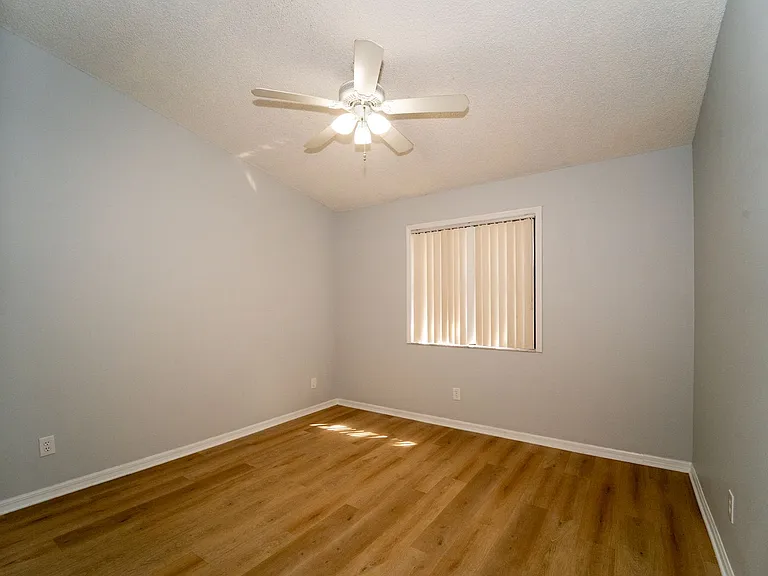 14 Santiago Ct — Photo 14