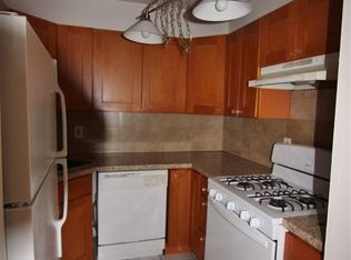 642 Newark Ave APT 1, Jersey City, NJ 07306