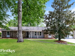 141 N Lakeshore Dr, Goose Creek, SC 29445