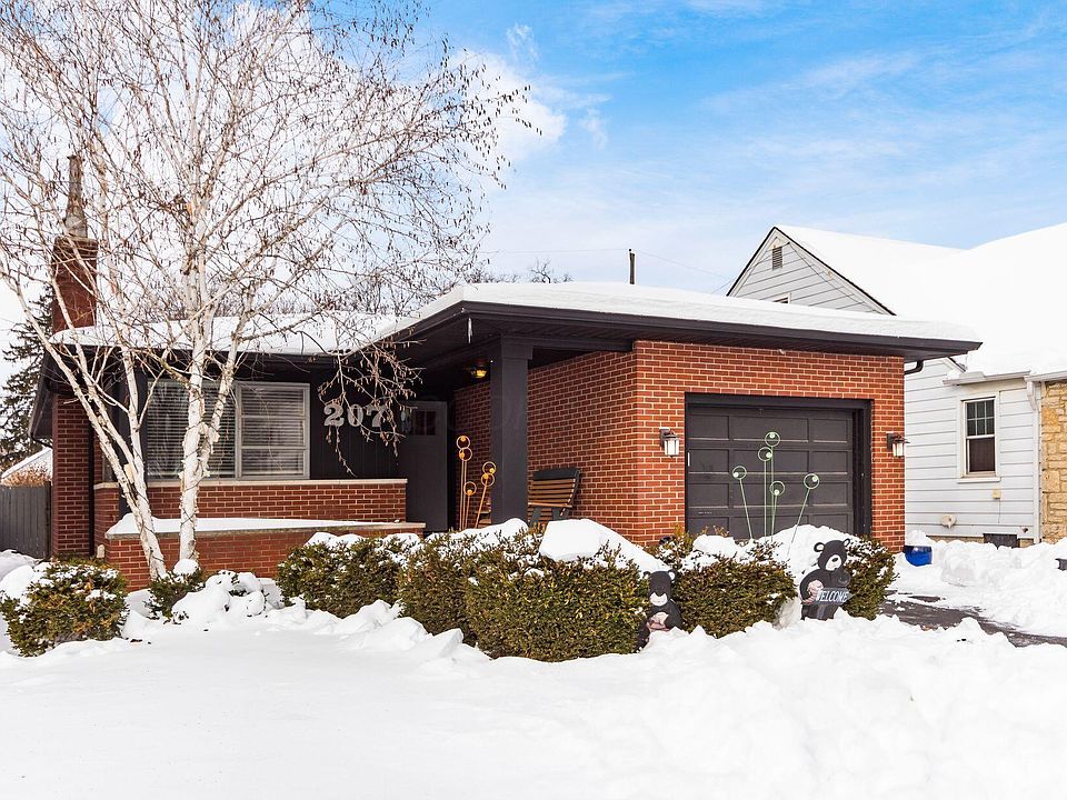 1st image of 207 S Huron Ave