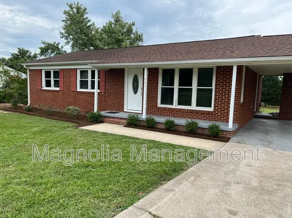 704 Cardinal Dr, Henderson, NC 27536