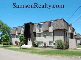 978 Tiogue Ave APT 33, Coventry, RI 02816