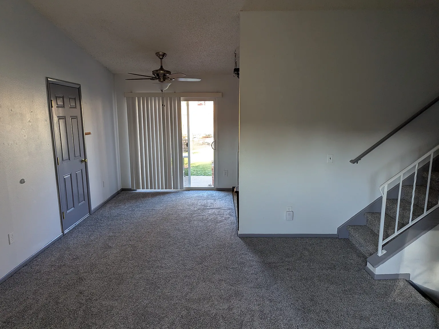 3 bed, 1264 sqft, $2,575 — Photo 3