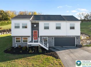3708 Huckleberry Rd S, Allentown, PA 18104