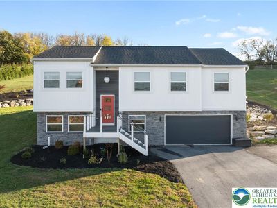 3708 Huckleberry Rd S, Allentown, PA, 18104