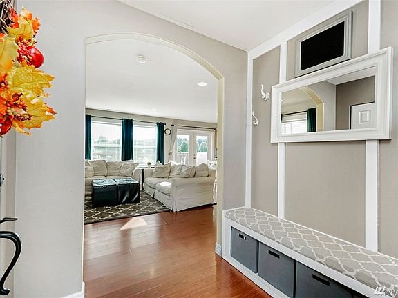 3rd image of 9326 186th Street Ct E