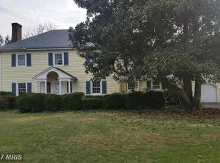 186 Rectory Rd, Montross, VA 22520