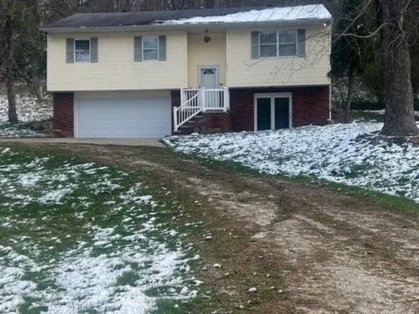 2124 County Road 31, Chesapeake, OH 45619