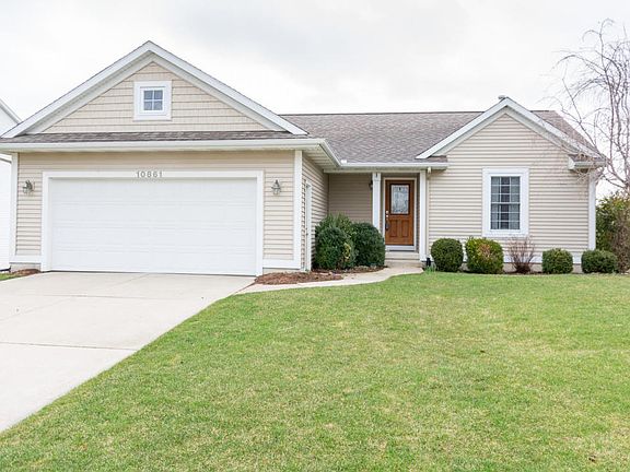 2nd image of 10861 Douglas Dr