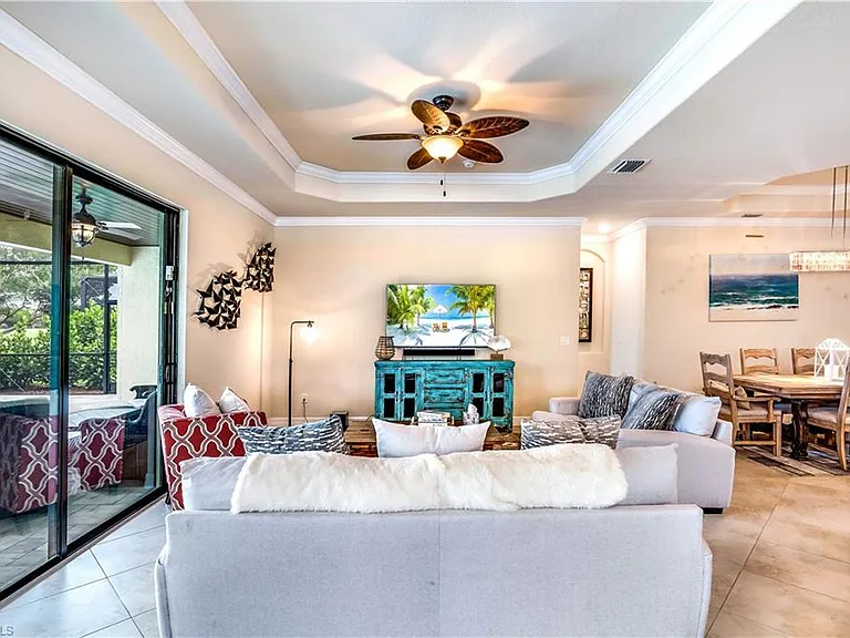 28623 Derry Ct — Photo 9