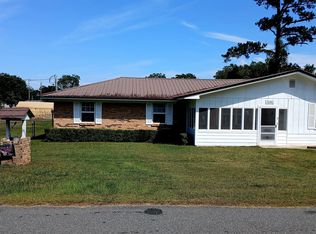 2080 Gorrie Ave, Sneads, FL 32460