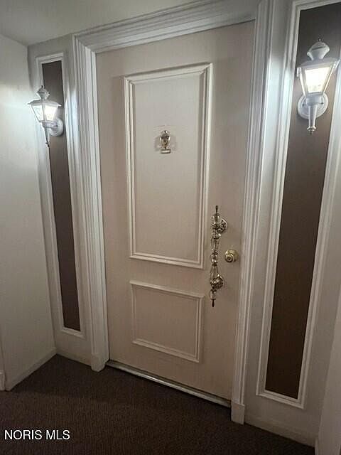 2nd image of 5679 Monroe St #3-809