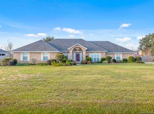 5465 Chuck Dr, Lake Charles, LA 70605