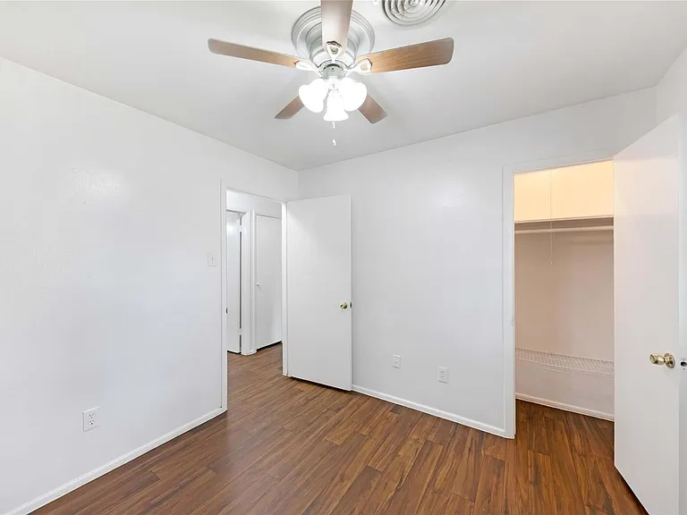 2717 Wesleyan Dr — Photo 27