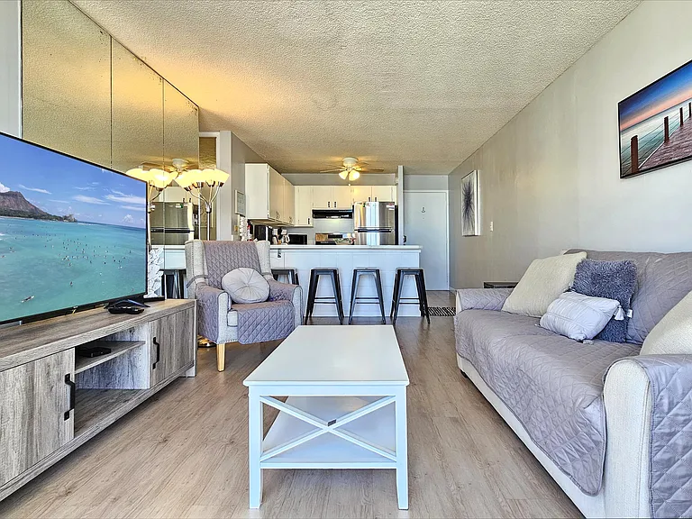 2452 Tusitala St #2103 — Photo 16
