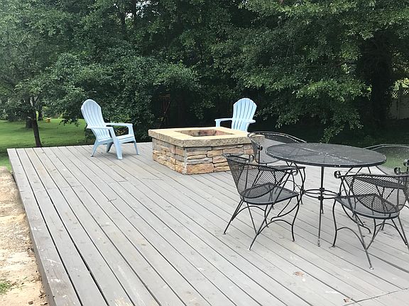 Fire pit